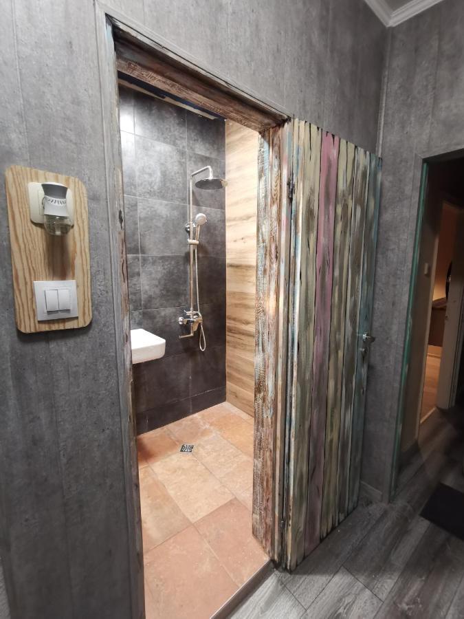 Homey Art Apartment Next To Drujba Lake Metro Stations And Bul.Tsarigradsko Shose Софія Екстер'єр фото